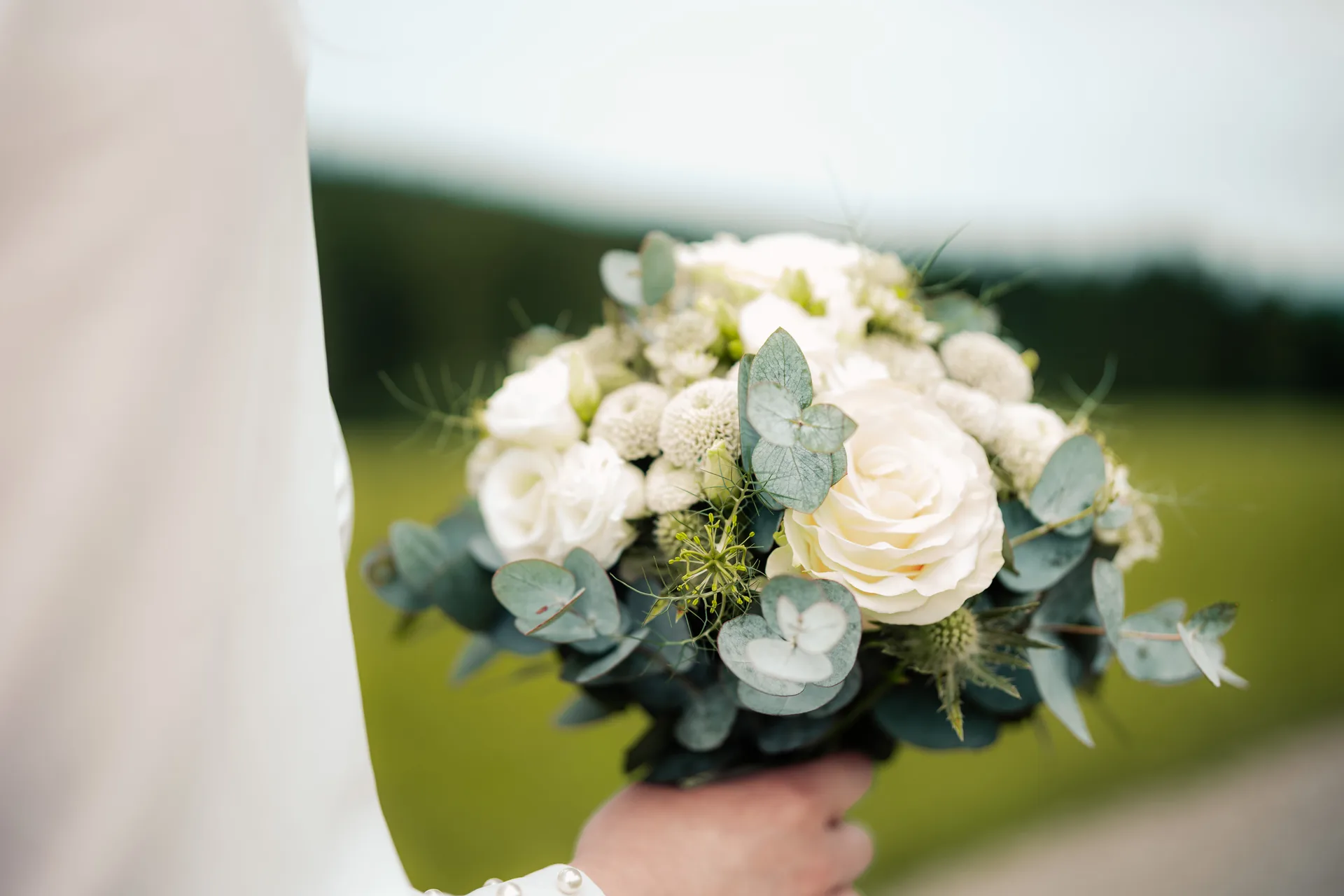Wedding of Anna & Johannes at Heimatmuseum Schramlhaus & Hoamat Wirtshaus – wedding photography by Vincent Würzinger, image 7 of 24