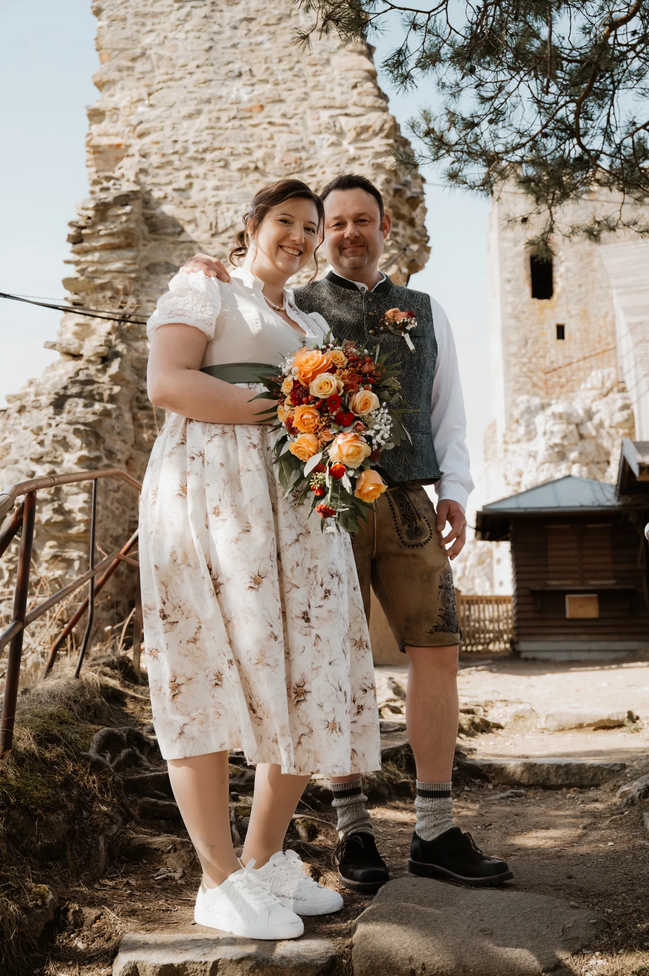 Hochzeit Jessica & Franz in Postkeller Regen & Schmugglerhütte – Hochzeitsreportage von Vincent Würzinger, Bild 10 von 25