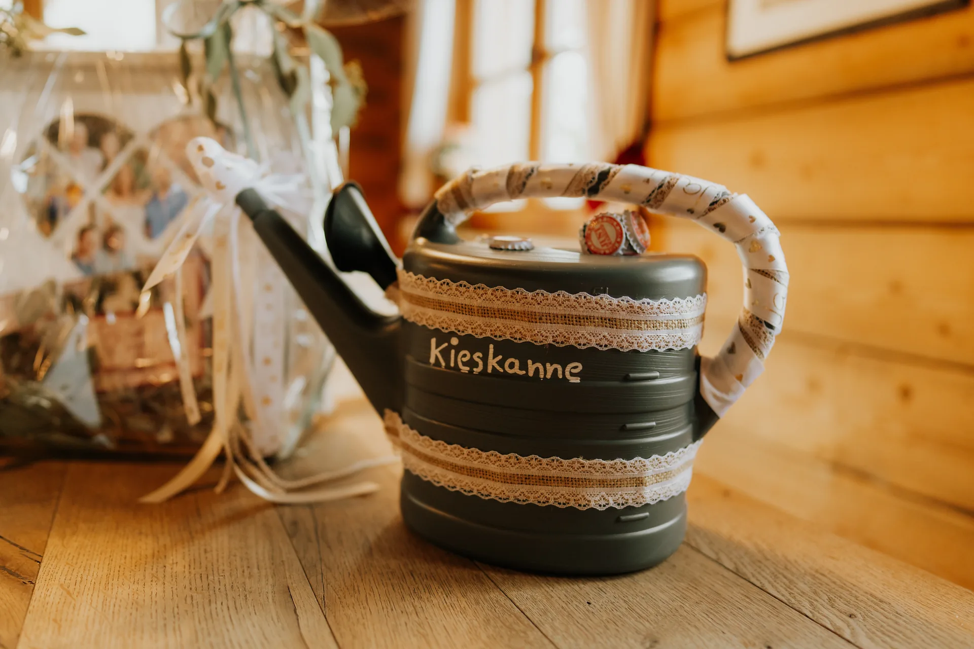 Hochzeit Jessica & Franz in Postkeller Regen & Schmugglerhütte – Hochzeitsreportage von Vincent Würzinger, Bild 17 von 25