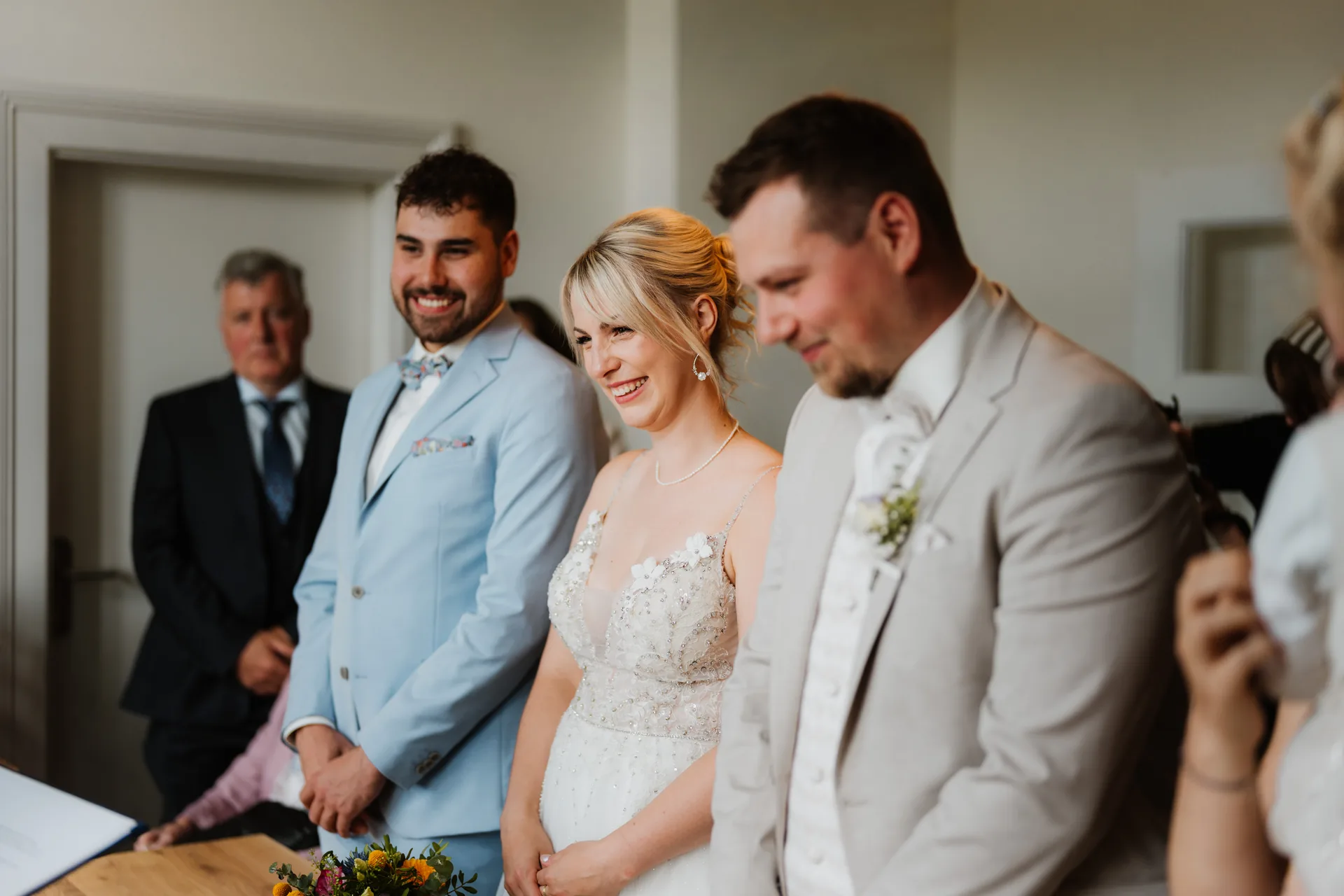 Hochzeit Sabrina & Johannes in Rathaus Ringelai & Wirtshaus Boxleitenmühle – Hochzeitsreportage von Vincent Würzinger, Bild 15 von 42